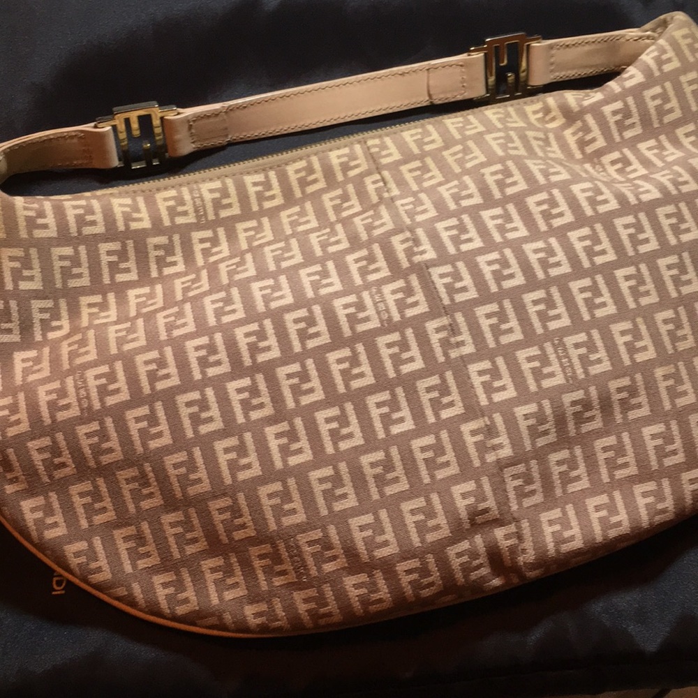 FENDI signature monogram baggette